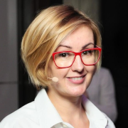 Наталья Данина, главный эксперт hh.ru по рынку труда, руководитель направления клиентской эффективности